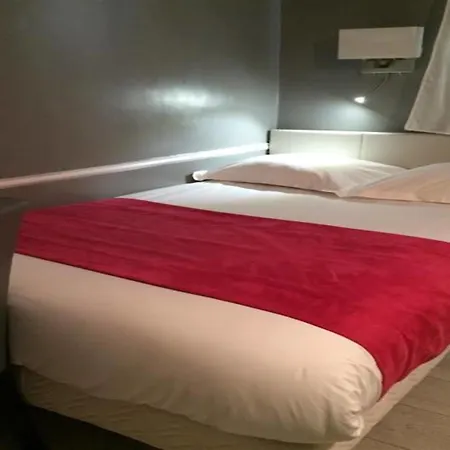 Prony Monceau Hotel 3*