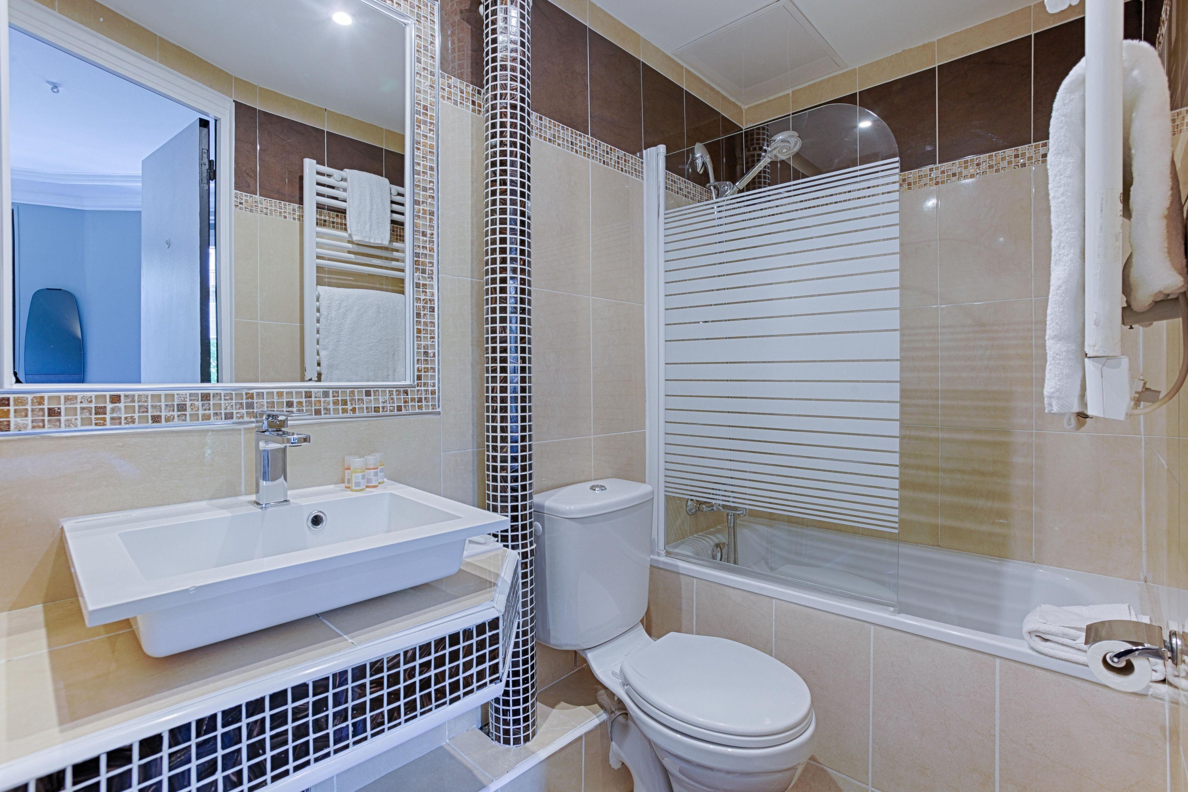 Hotel Hotel Prony Monceau 3*