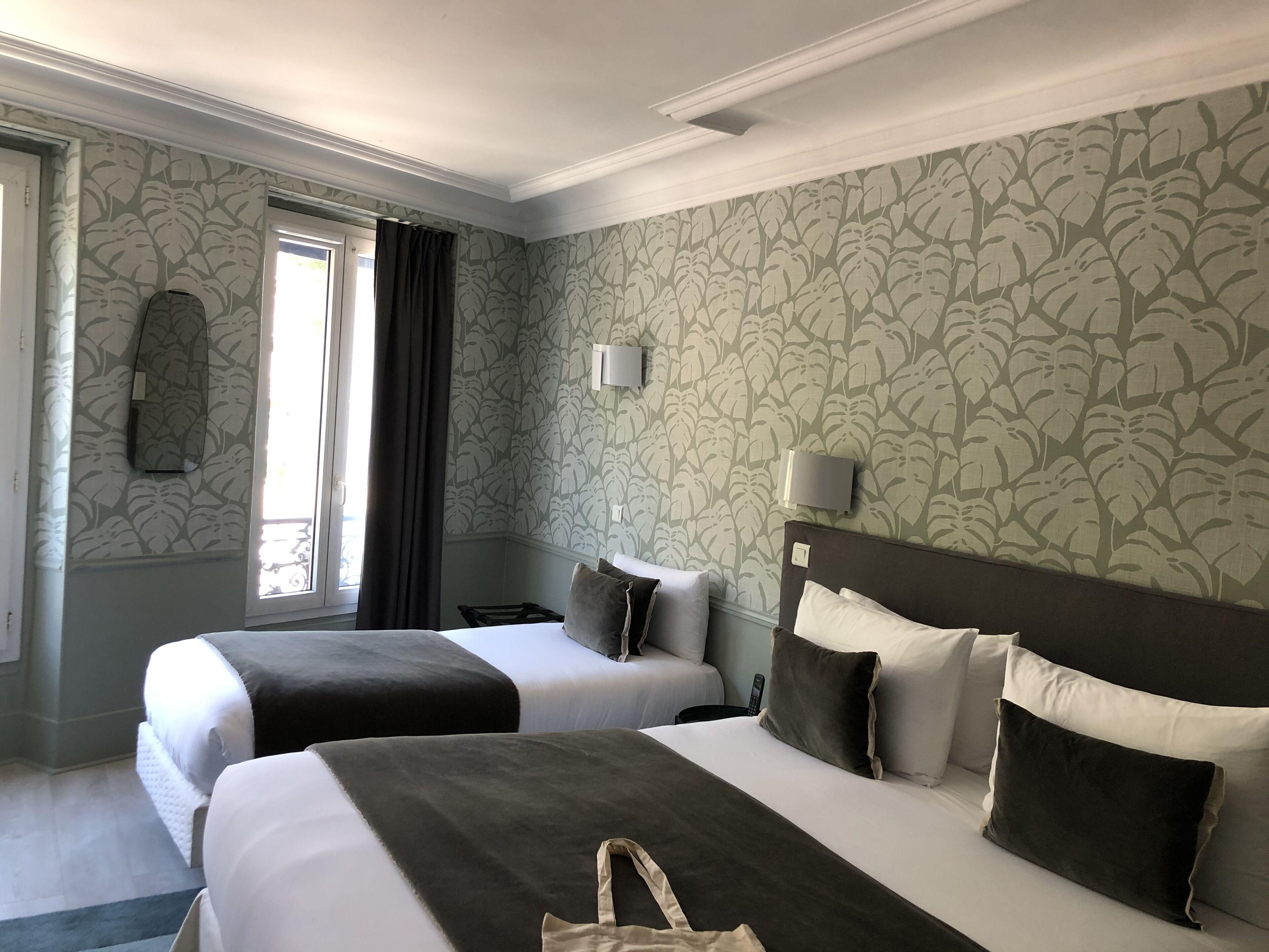 Hotel Prony Monceau Parigi