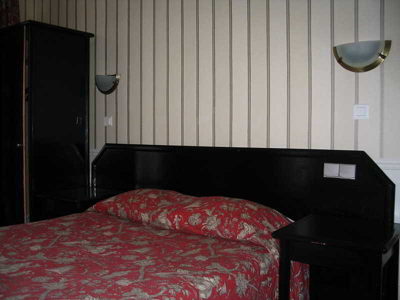 Avama Prony 3* Parigi